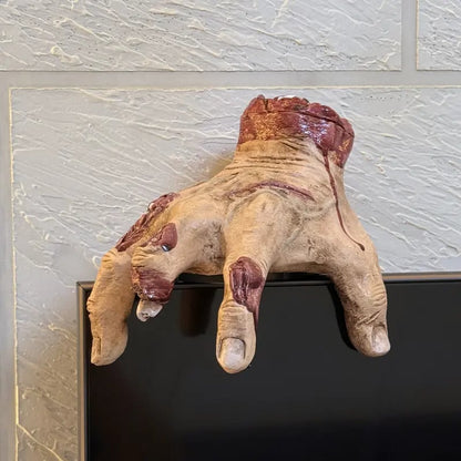🖐️ Realistic Scary Hand Props - Flexible & Creepy for Halloween/Cosplay, Perfect for Decoration or Pranks 🎃📦