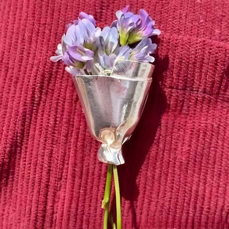 ✨Buy 1 Get 1 Free🌷Wearable Flower Brooch Pin