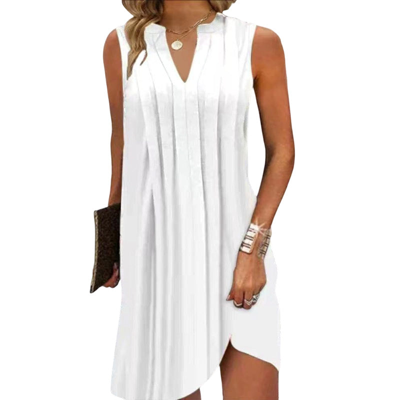 🌿Pleated V-Neck Dress – Lightweight fabric & effortless elegance – Elevate your everyday look.